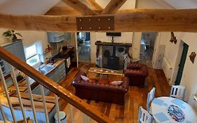 Mary'S Bespoke Cottage